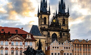 İmparatorlukların İzinde Orta Avrupa Turu - Ajet Havayolları İle - 7 Gece 8 Gün