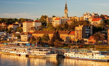 Fırsat Kosovalı Baştanbaşa Balkanlar AJet Havayolları İle - Her Çarşamba Kesin Hareket - Seyahat Sağlık Sigortası Hediye