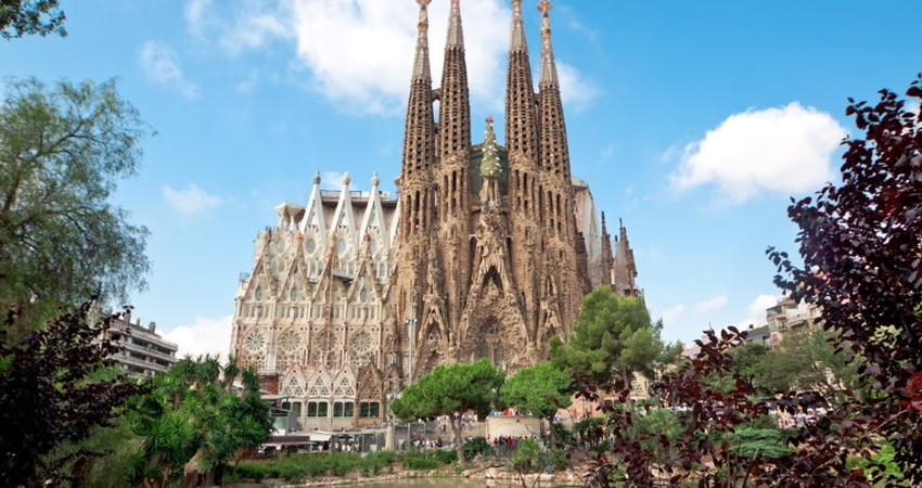 Büyük İspanya Turu - Pegasus Havayolları - 7 Gece 8 Gün