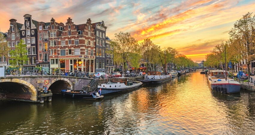 Amsterdam Turu - Türk Havayolları İle - 3 Gece 4 Gün