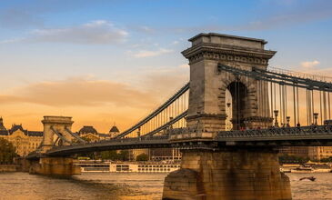 Ekspres Orta Avrupa Turu - Pegasus Havayolları İle - 5 Gece 6 Gün