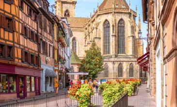 İzmir'den Hareketli Görkemli Üçlü Benelüx & Fransa & Almanya 7 Gece - SunExpress ile - Ramazan Bayramı Özel